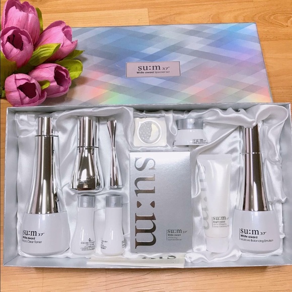 SUM37 Other - SUM37 White Award intensive whitening special set SUM37 Other - SUM37 White Award intensive whitening special set